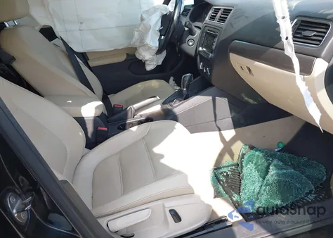 2014 Volkswagen Jetta 2.0L Tdi from USA, damaged, VIN 3VWLL7AJ8EM350983